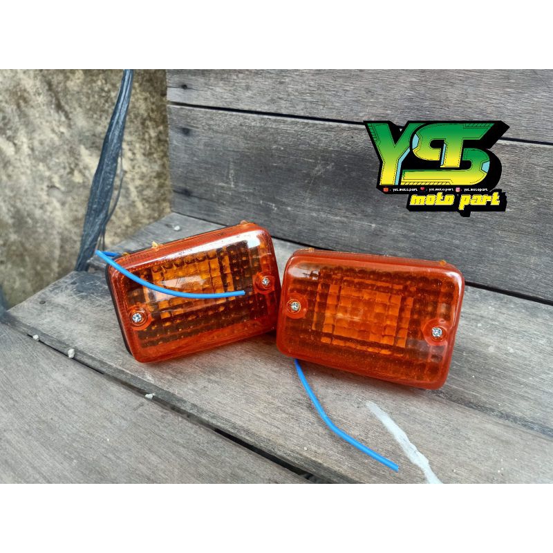 sein lampu reting depan honda c700 supercup