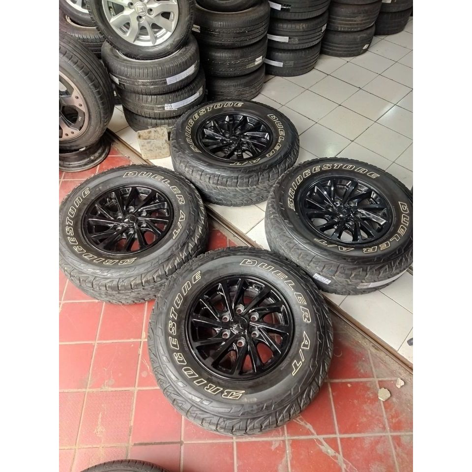 velg mobil bekas PAJERO EXCED ring 16 baut 6x139 untuk trioton