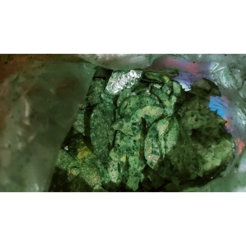 

Kripik Kaca Rempah Pedas Daun Jeruk 250gr