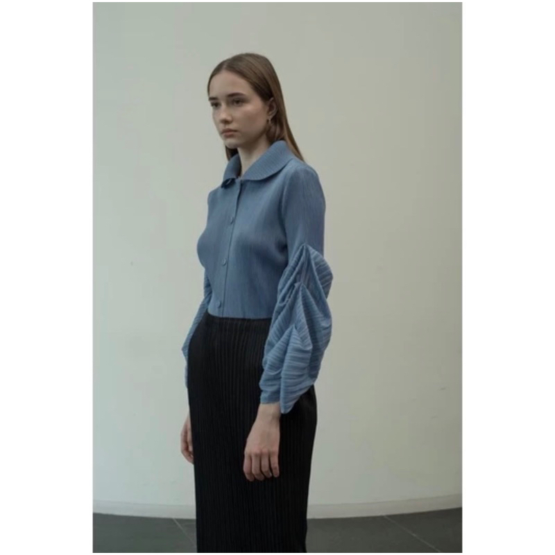 Preloved Orgeo Pleats Isla Top LIKE NEW