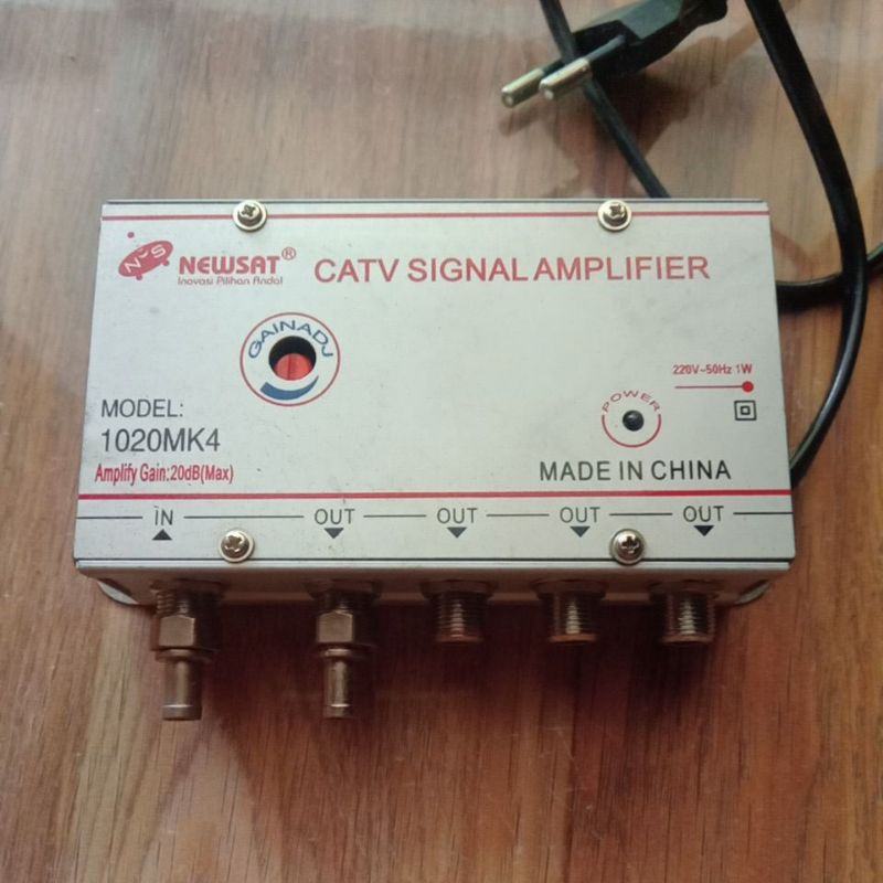 Newsat CATV SIGNAL AMPLIFIER 1020MK4