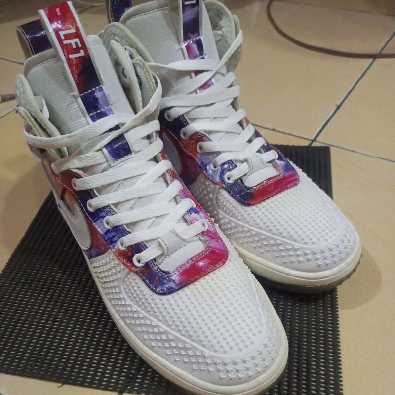 nike lunar force 1 second