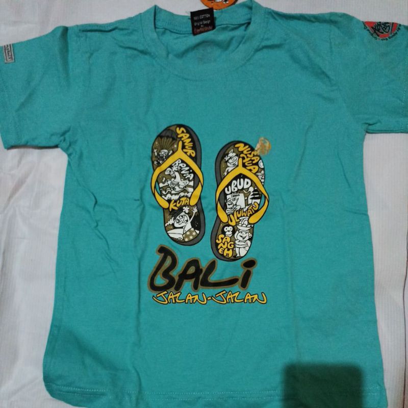 Kaos Anak Agung Bali