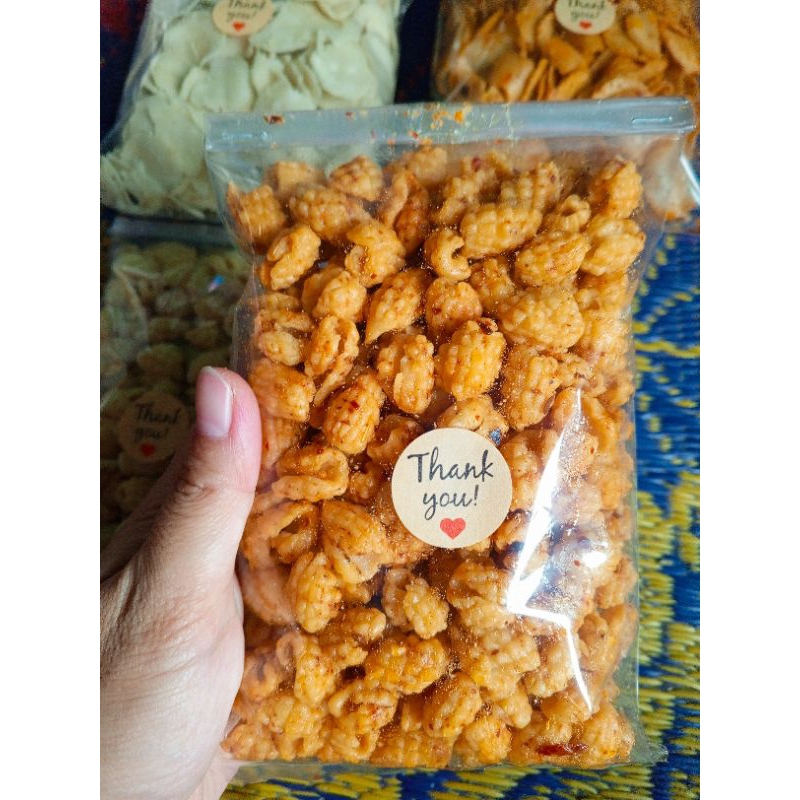 

Kue Garpu / kue kuwuk Pedas Home Made