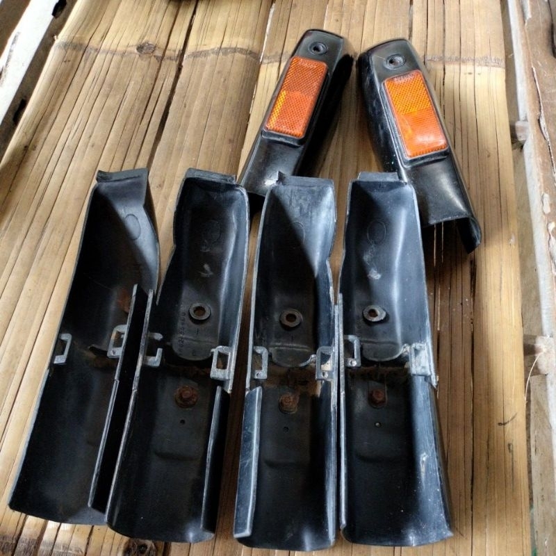 cover shock suzuki rc bravo tutup slebor spakbor depan pelindung shock depan penutup slebor depan su