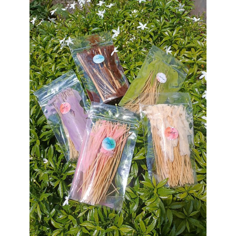 

Mie Lidi Manis Pouch