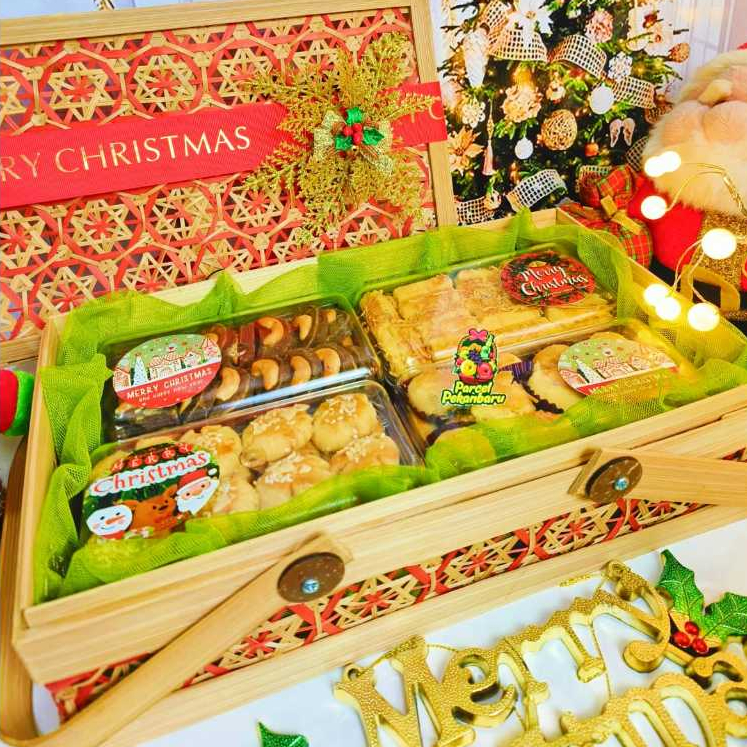 

Hampers Natal|Parcel Natal|Christmas Cookies-St.Fransiskus Xaverius