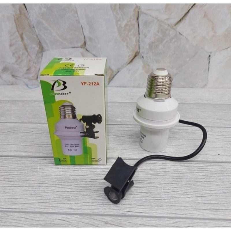 fitting lampu sensor otomatis/fitting sensor cahaya/fitting otomatis