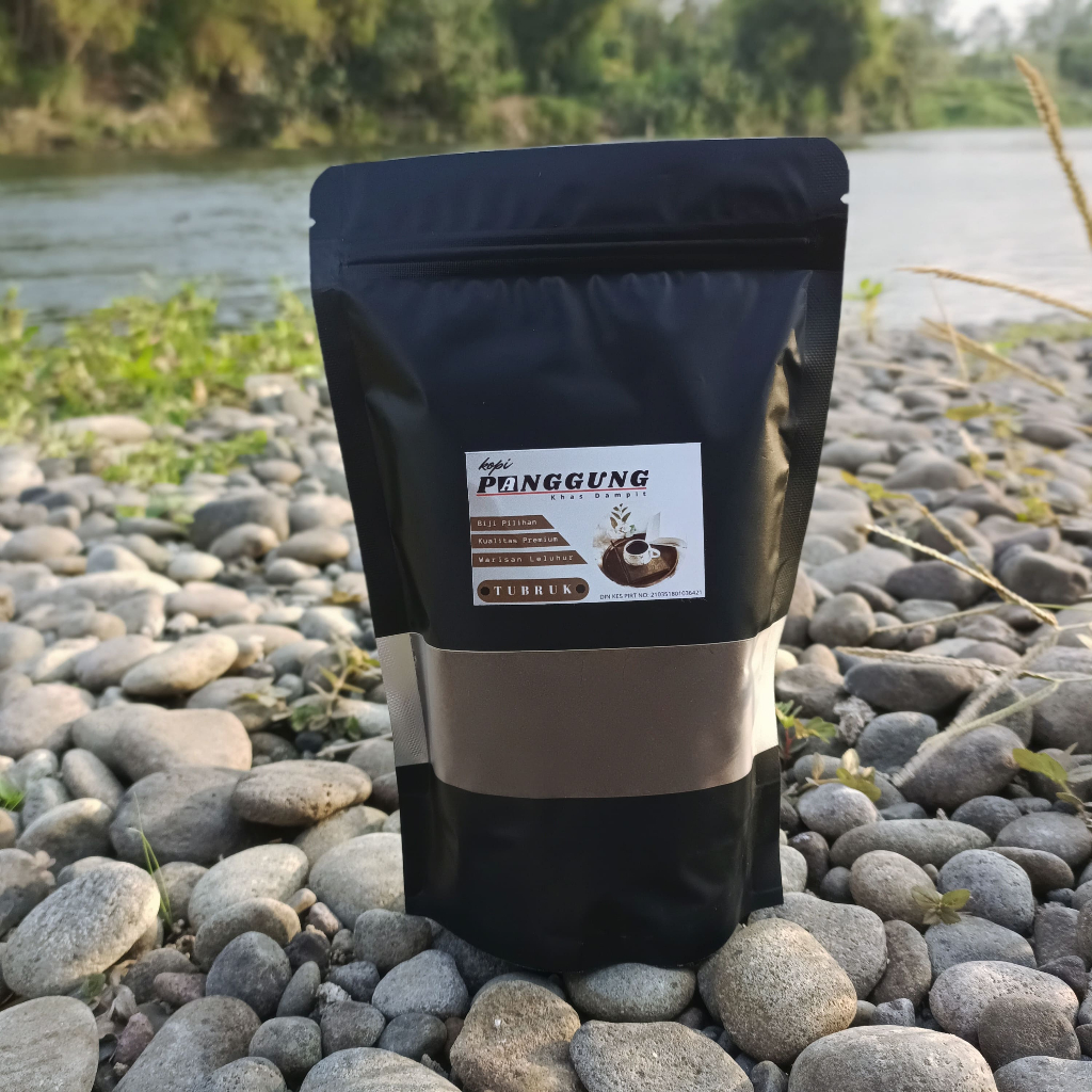 

Bubuk Kopi Panggung Tubruk isi 500 Gram dari biji kopi pilihan
