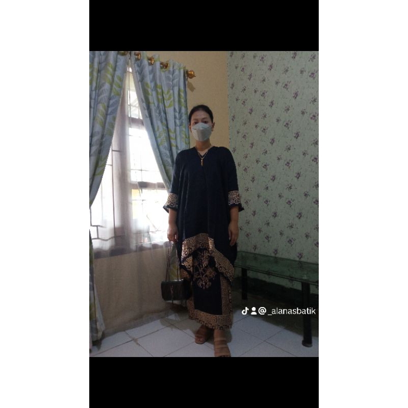 Bluse kaftan batik. Set Tunik aruna pangkoan