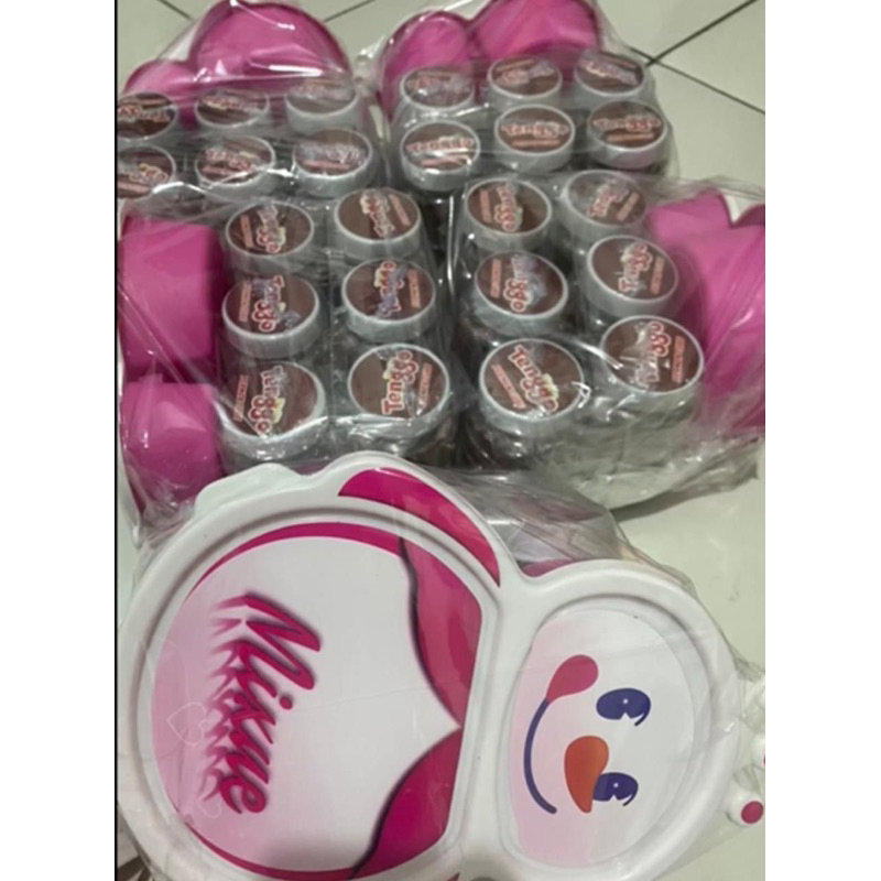 

Beli 5 GRATIS 1 BONUS perabotan “permen cube susu isi 60 pcs/Toples”