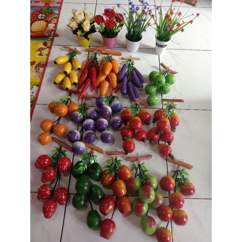 buah gantung hias