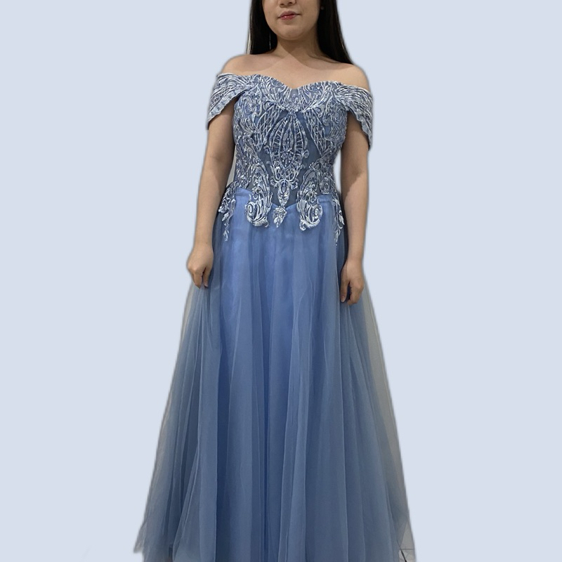 Gaun pesta dusty blue