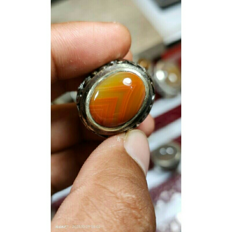 junjung derajat merah