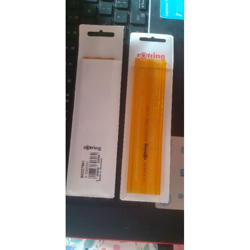 

Pengaris sablon rotring 3mm