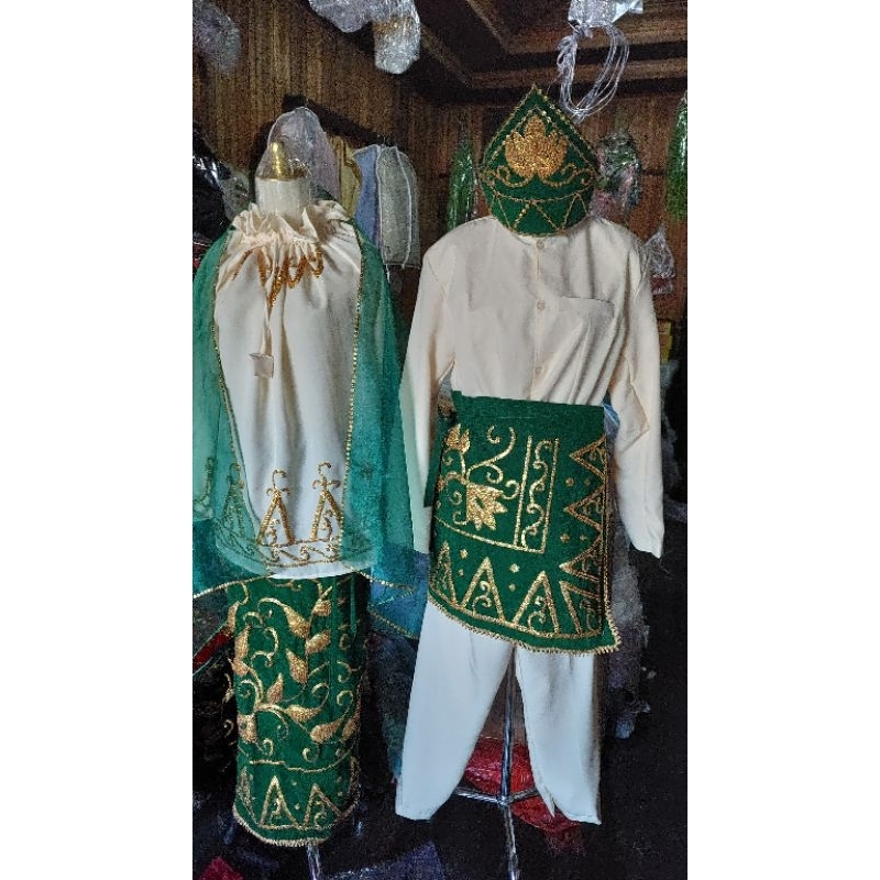 sepasang baju adat banjar nanang galuh