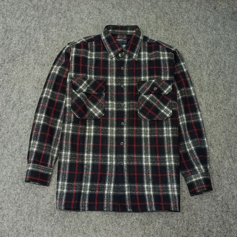 Kemeja flanel pria lengan panjang SYMBIOSE size M second