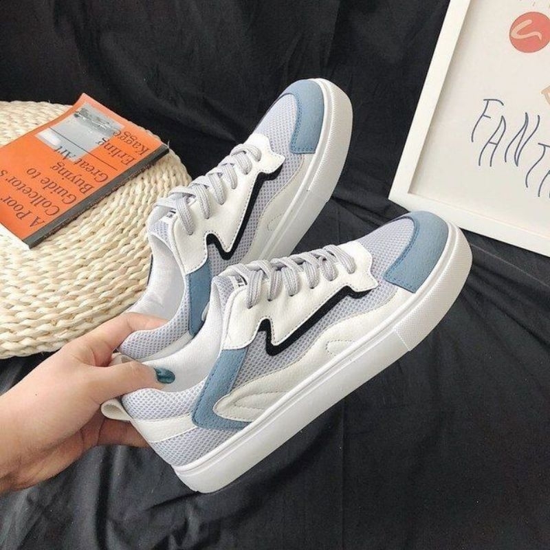 Sepatu Sneakers Wanita Simple Korean Style Sneakers Fashion Wanita
