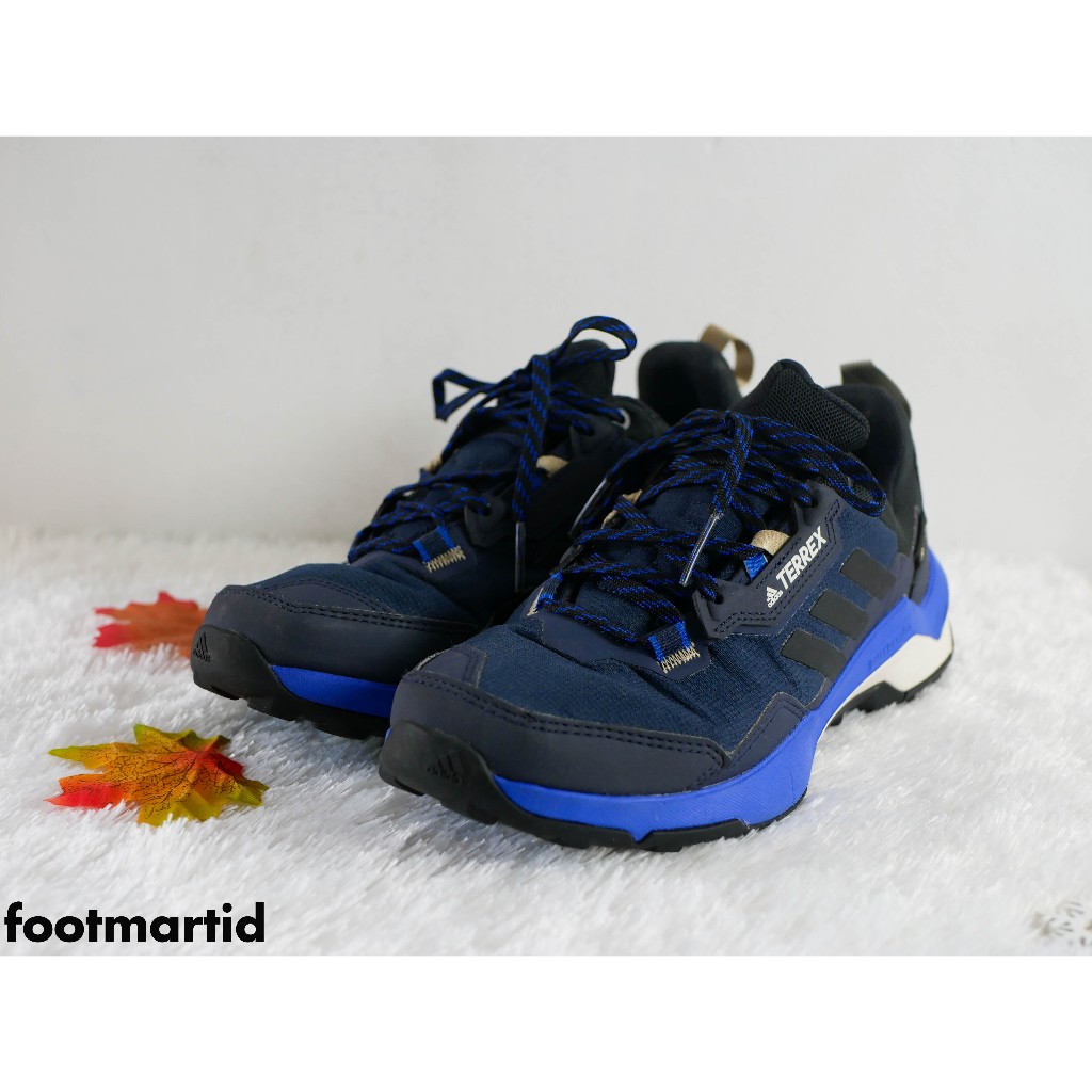 Sepatu Gunung Outdoor Trekking Adidas Terrex AX4 GORE-TEX Hiking Second Original