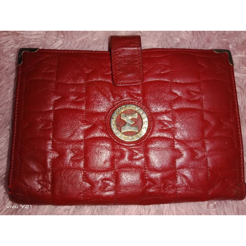 Dompet brand METROcity  preloved