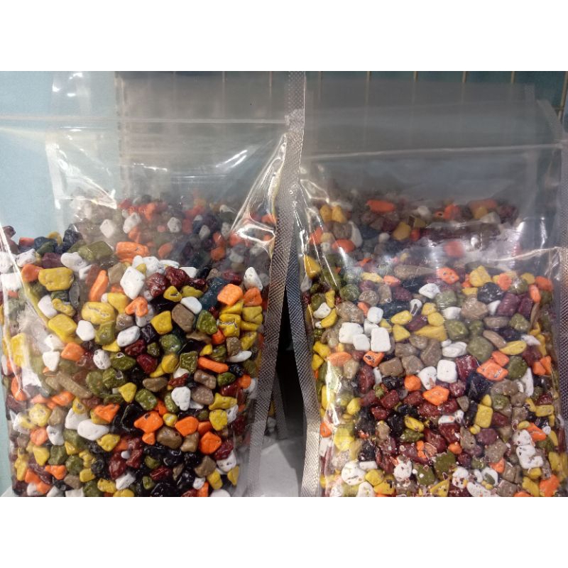 

Coklat kerikil 1 kg MEDAN