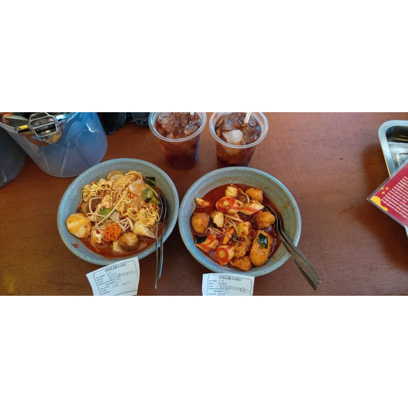 

SeBLAK INSTAN TOPING KUMPLIT + SEAFOOD