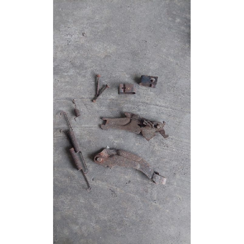 klip kampas rem ex mobil timor harga /pcs