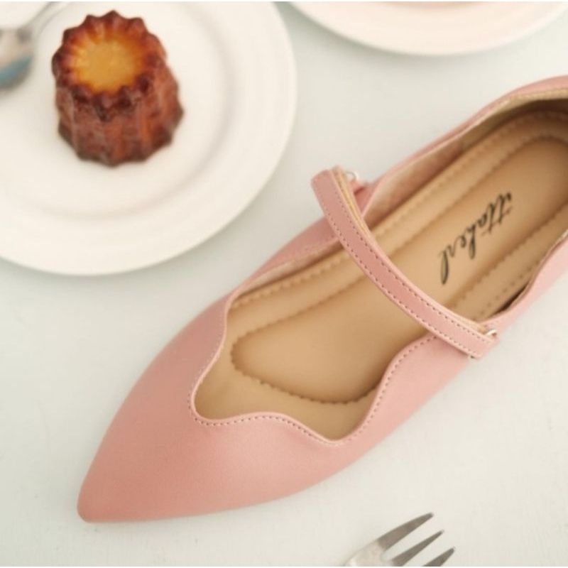 [Preloved / Second] Shoes Ittaherl Tart Maxi Pointy Strap Strawberry Lemon size 36