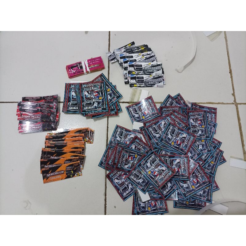 

STIKER ORI MAHREEN,CAKRAWALA,KIDS PANDA,ANGEL HEART, WINSPECTOR ORI NO ILEGAL MURAH!!