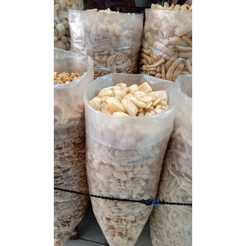 Krecek Kulit Sapi Kotak Besar Super khas Solo / Brabasan kotak super / Rambak sayur kotak super /Kre