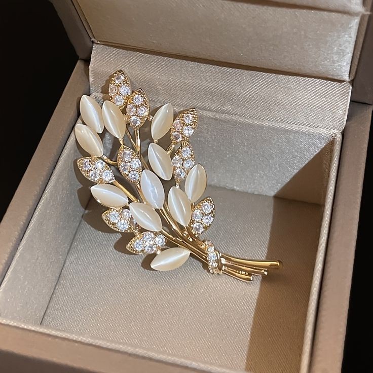 Bros Premium Hijab Cantik Mata Kucing Pin Korea Batu Opal