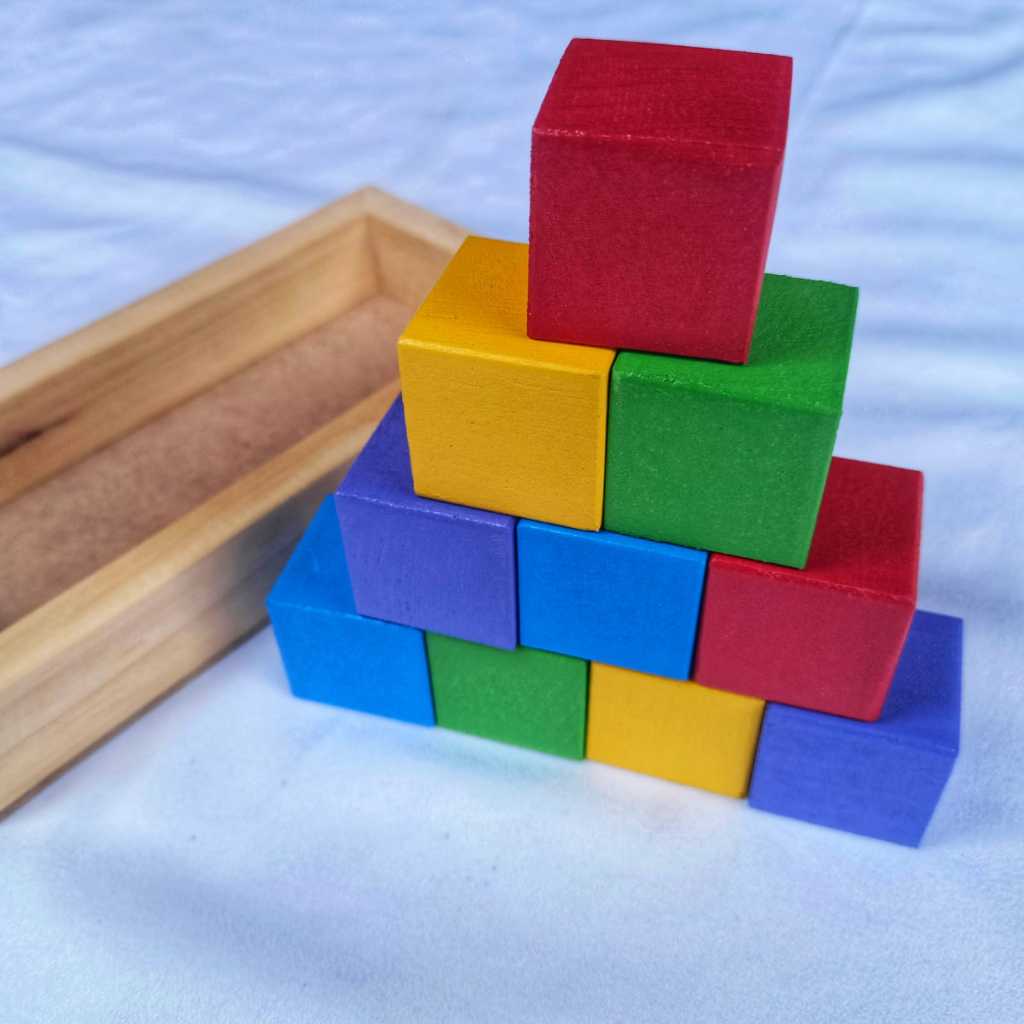 Kubus Kayu 3x3 cm Isi 10 Beserta Kotak Penyimpanan Balok Susun Mainan Edukasi Anak