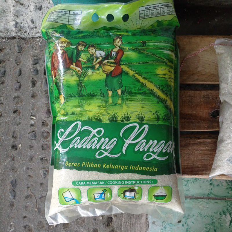 

Beras pulen premium ladang pangan kemasan 1kg dan 5kg halal