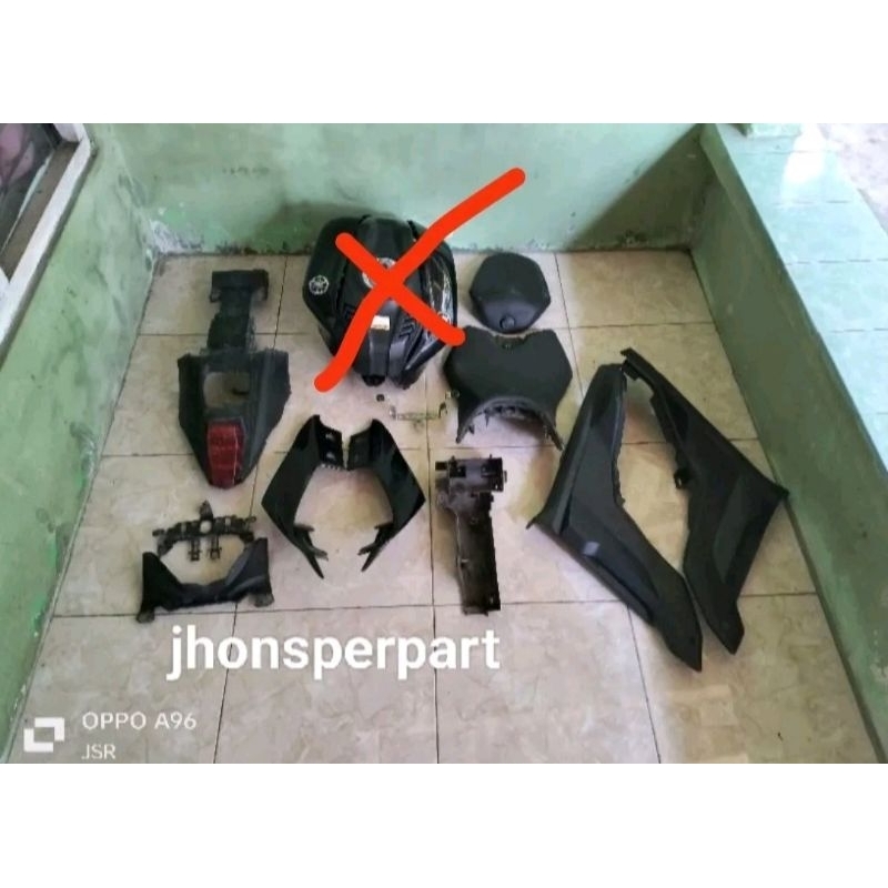 body belakang r15 v3