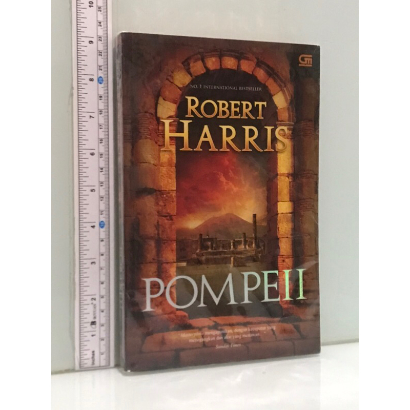 POMPEII ROBERT HARRIS
