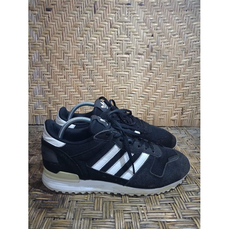 adidas zx700 second