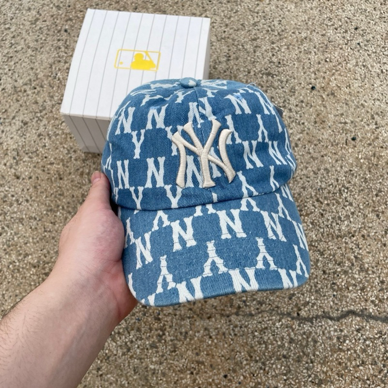 Topi NY ynks BASEBALL Baseball Cap Korea Baby blue monogram