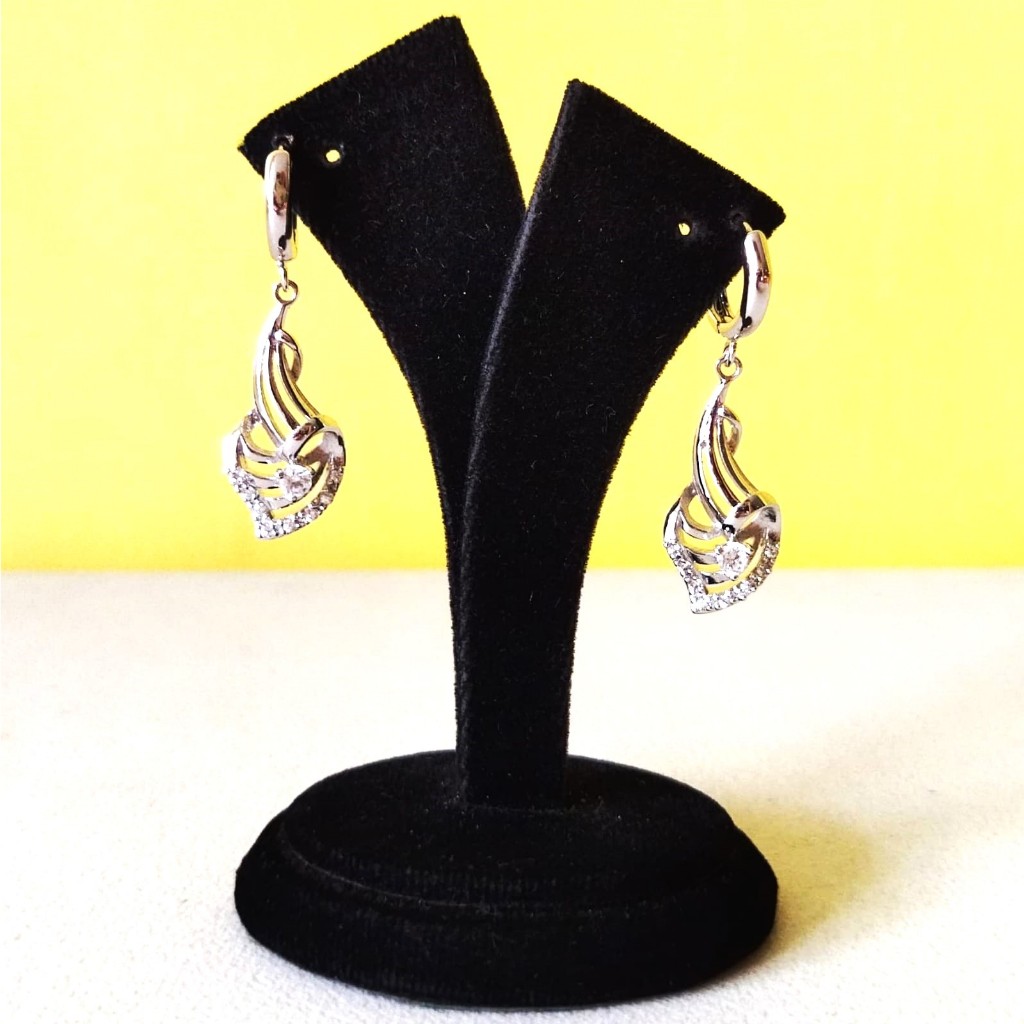 ANNYEONG HASEYO GIFT SHOP | Anting Perak Panjang | Silver Earrings | Titanium | Panjang 4 cm