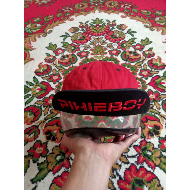 Topi Sepeda Pixie Boy