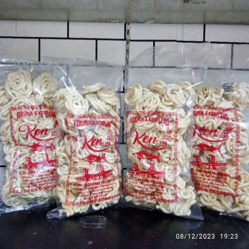 

1kg kerupuk kulit ikan tengiri spr
