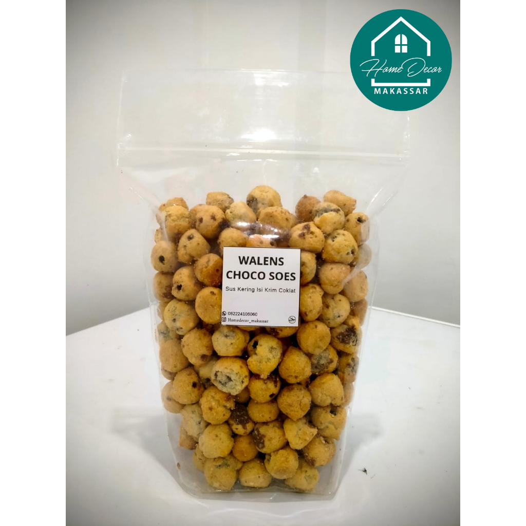 

Snack Cemilan Makassar Walens Choco Soes Pilus Apollo Roka