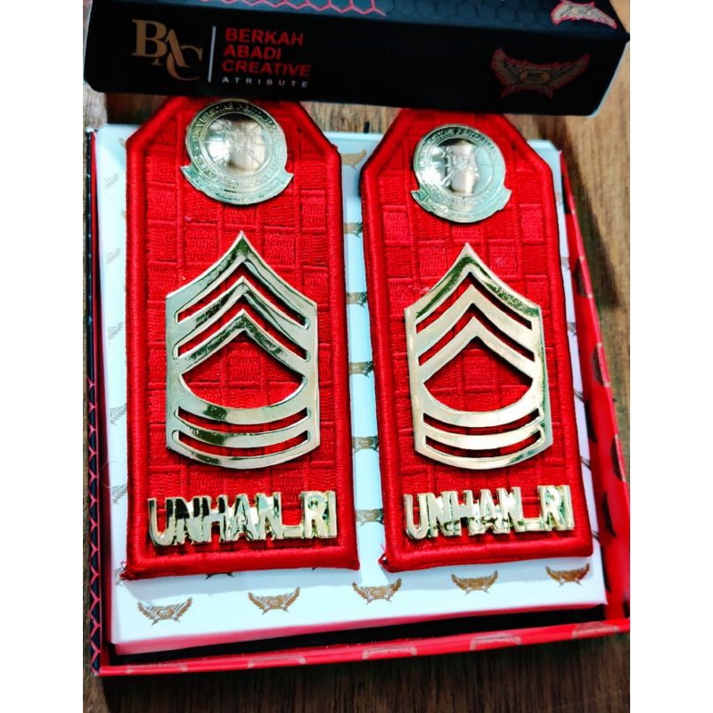 pangkat Pdu unhan Chevron 3-3 merah