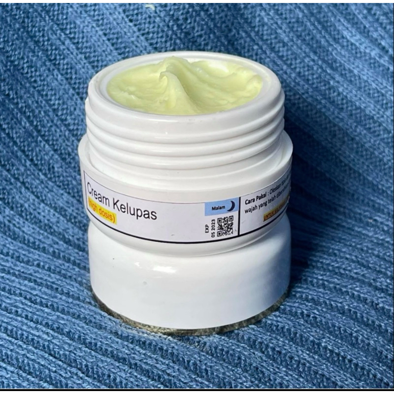 krim kelupas flek jerawat whitening