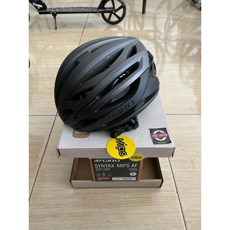 Helm Giro Syntax Mips Asian Fit Mat Black L