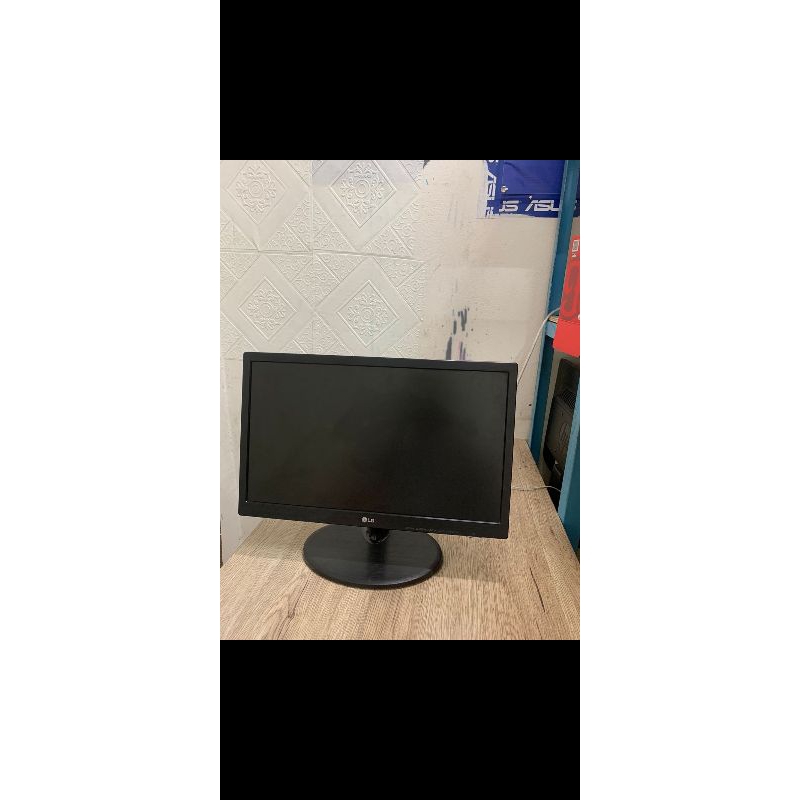 LG 19 inch LED normal