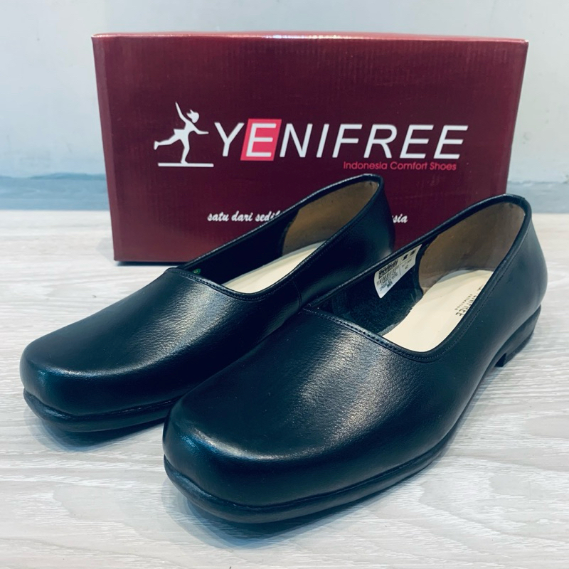 Sepatu Pantofel Wanita / Sepatu Kantor YENIFREE - BD-001