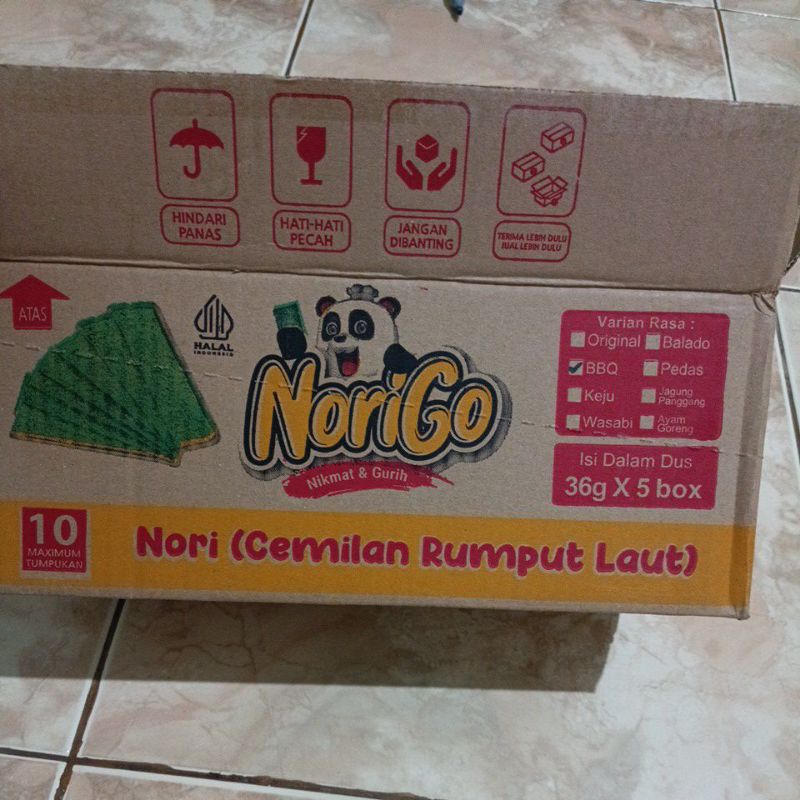

Norigo rumput laut panggang rasa ayam goreng 1 karton isi 5box@12sachet