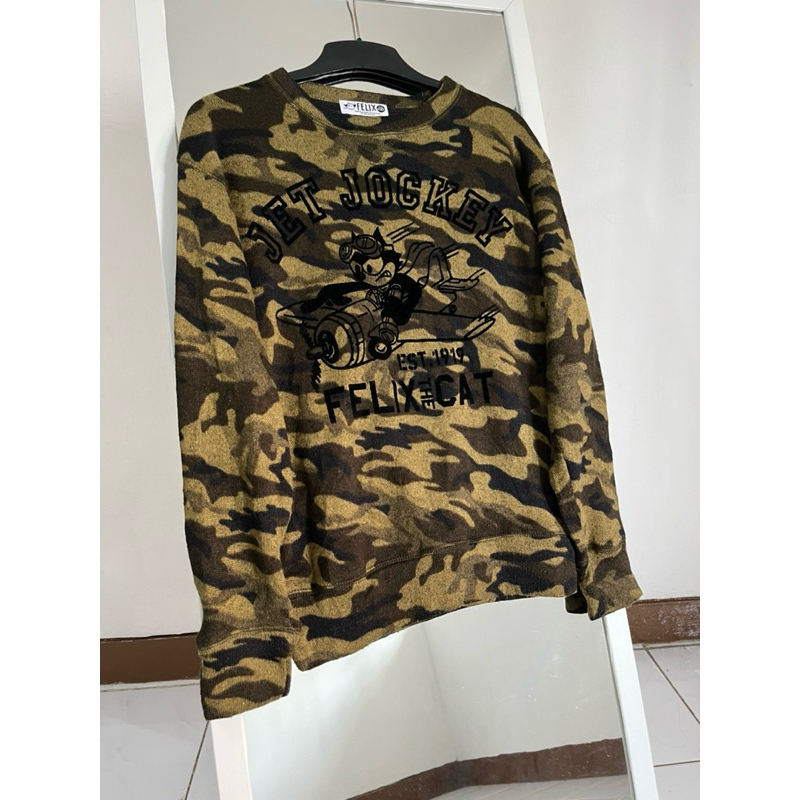 crewneck felix the cat