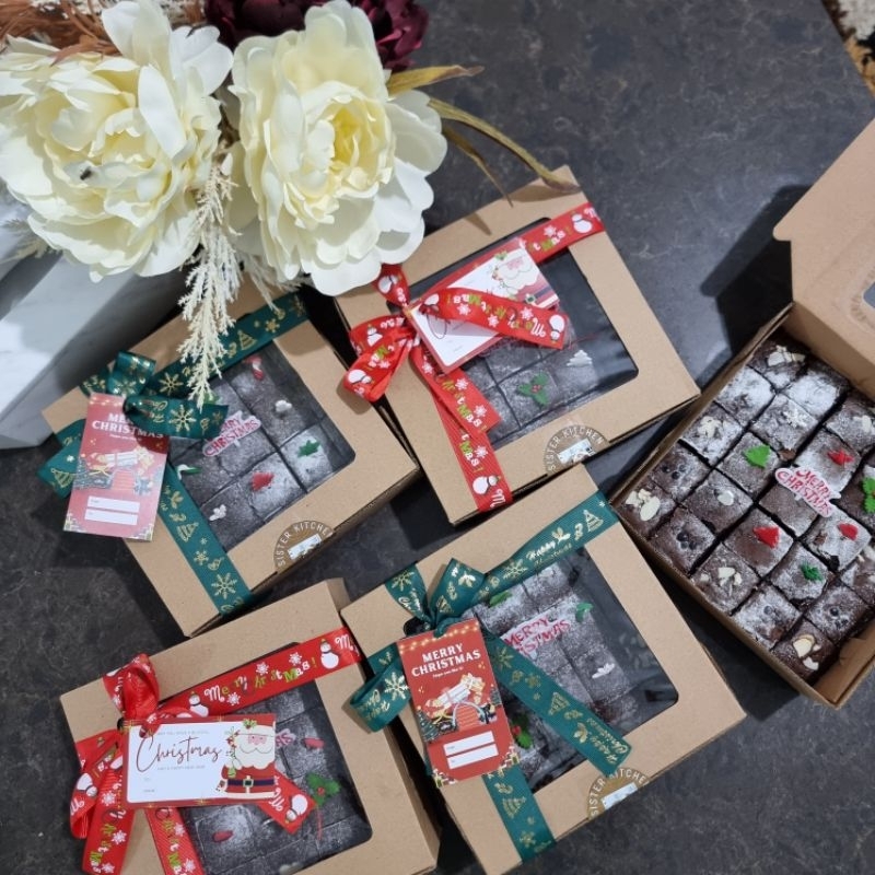 

hamper natal brownies 20x20/gift natal/brownies panggang