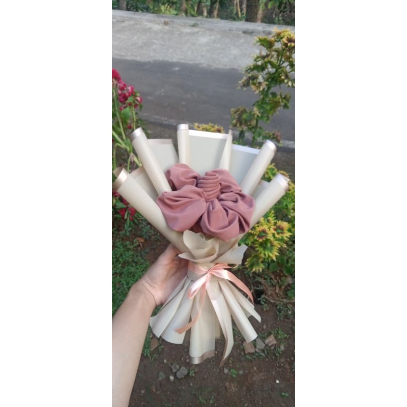 

Bucket hijab sport (bucket special hari ibu)